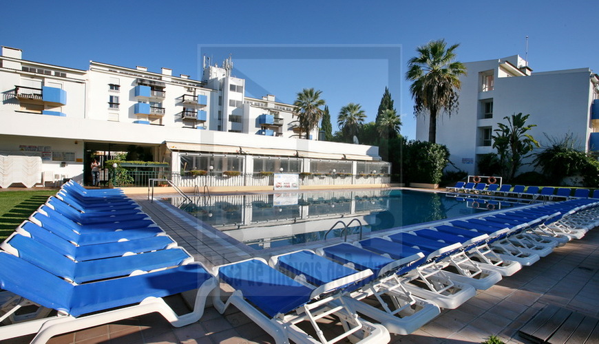 buy apartment condominium Vilamoura