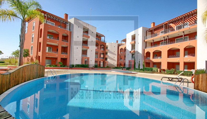 2 bedroom apartment vilamoura Vitoria Gardens