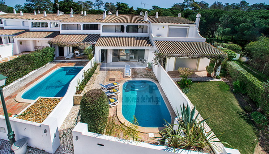 v3 vale do lobo algarve house with pool