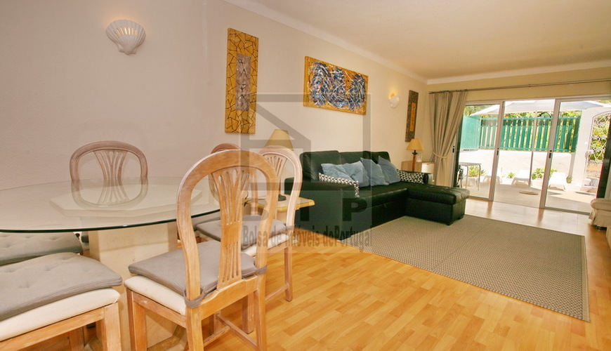 350.000 Vale do Garrao townhouse for sale