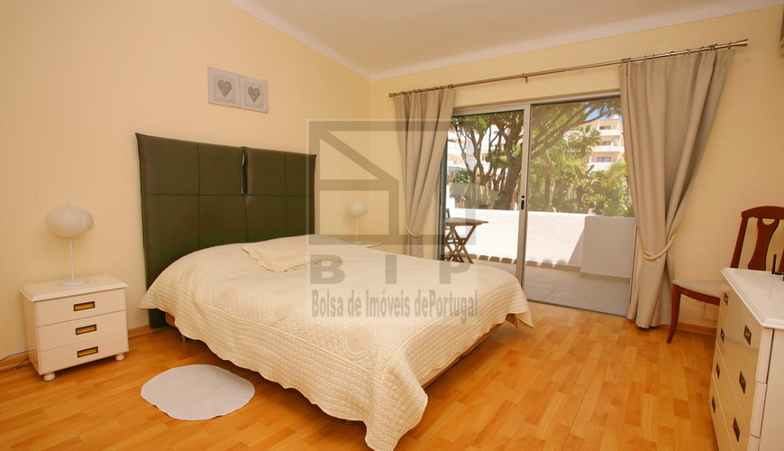 350.000 Vale do Garrao townhouse for sale