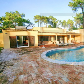 vilamoura villa sale