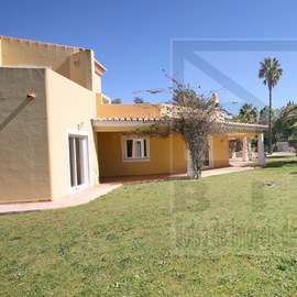 farm country property