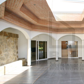 farm country property