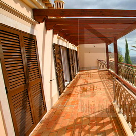 house sea views algarve