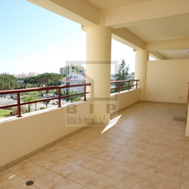 buy apartment center vilamoura