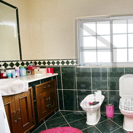 6 bedroom house vila sol