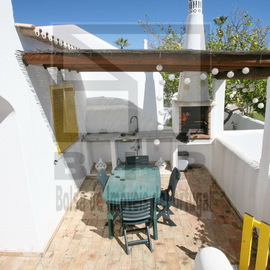 V2 Vilamoura House with garden