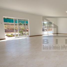 house in loule goldra 4 bedrooms