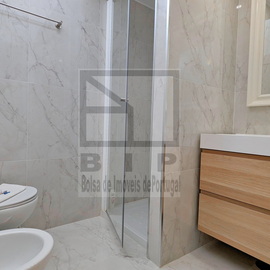 V2 Vilamoura House with garden