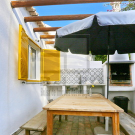 V2 Vilamoura House with garden